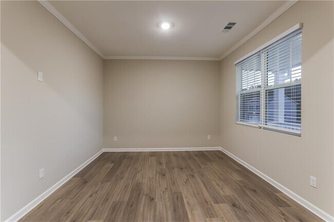 Photo - 143 Cool Creek Ct