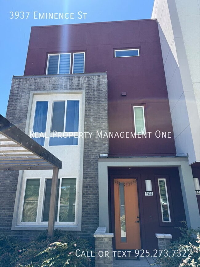 Building Photo - 3937 Eminence St Rental