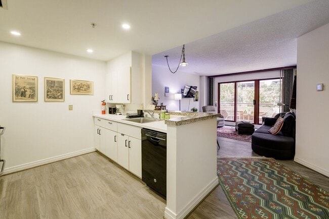 2301 N St NW Unit 310