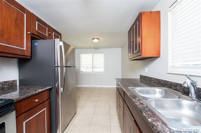 Photo - 9320 W 104th Pl