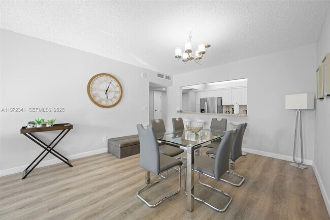 Photo - 19370 Collins Ave Unit 321