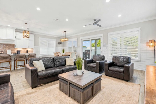 Photo - 322 E Lakeshore Dr Unit SI ID1511644P