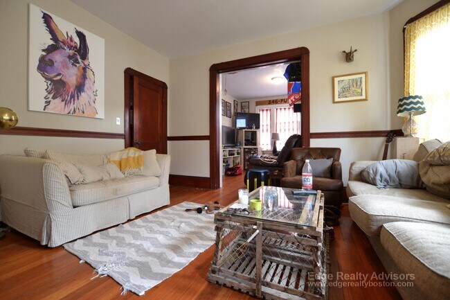 54 Mapleton St Unit 1