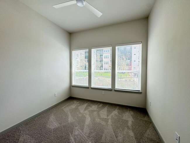 Photo - 4700 Lakeside Holw St Unit 3124