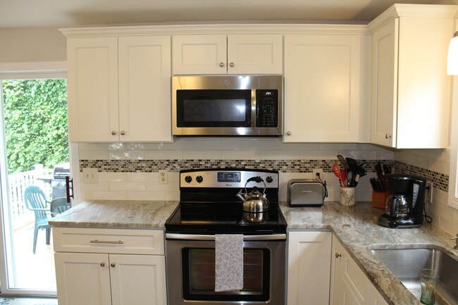 Photo - 20 Aroostook Trl