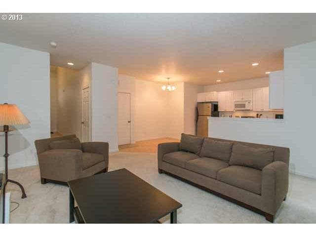 Photo - 5613 NE Canard Dr