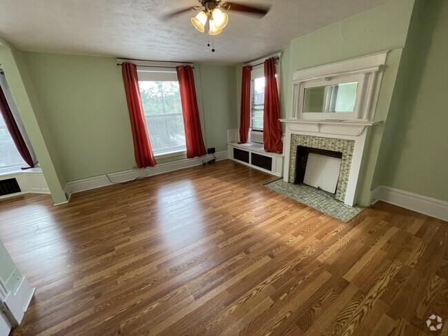 Building Photo - 341 S Aiken Ave Unit 4 Rental