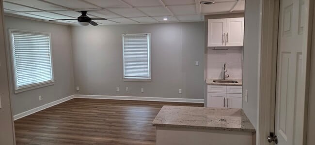 Building Photo - 77 1st Ave Unit 77 A Rental