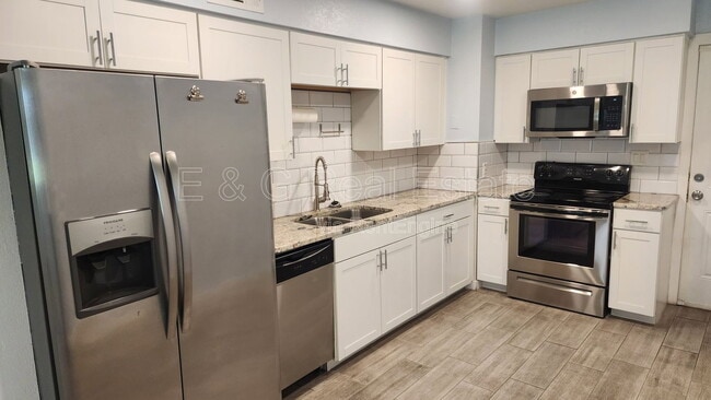 Photo - 6819 N 12th St Unit Apartment 3