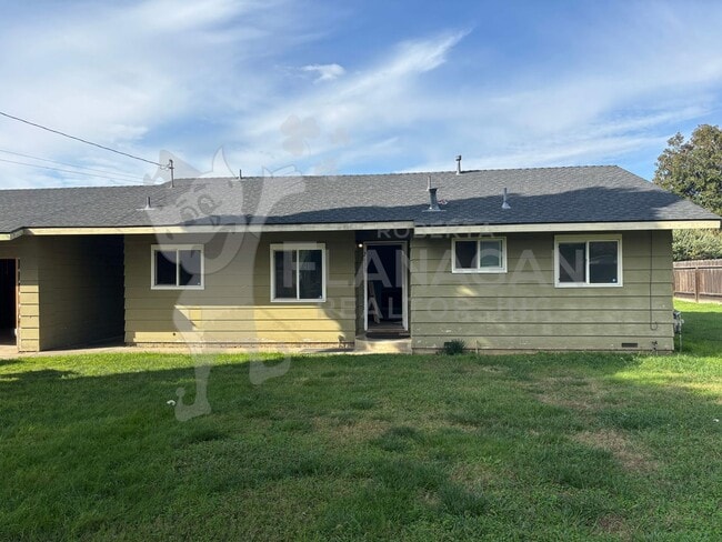 Photo - 2 Bedroom/1 bathroom home on large lot