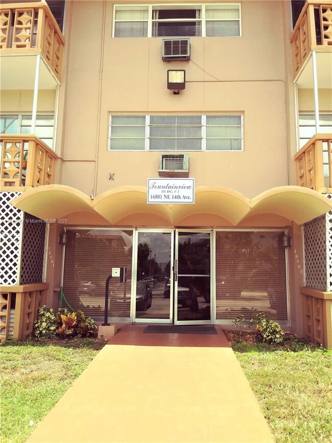 Building Photo - 16801 NE 14th Ave Unit 209 Rental