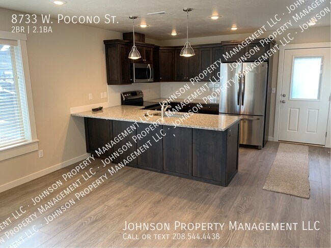 Photo - Stylish Garden City Townhome with Modern A...