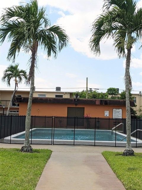 Photo - 6606 SW 41st St Unidad 6606