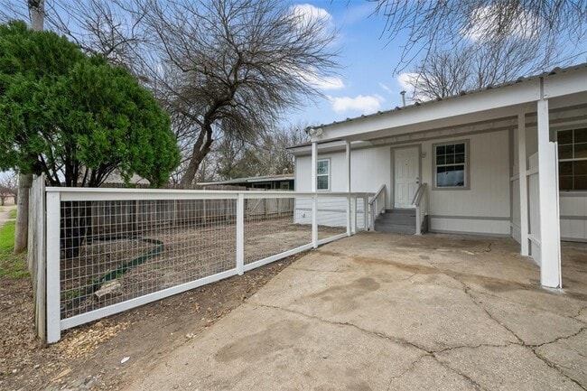 Photo - 901 Valdez St