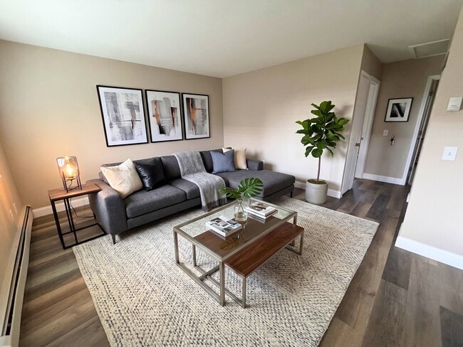 Photo - 779 Anderson Ave Unit 2