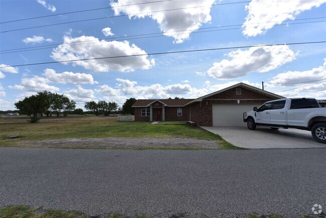 Building Photo - 1470 Fort Clark Rd Rental