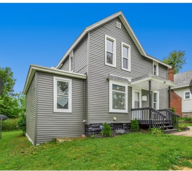 Photo - 309 2nd Ave