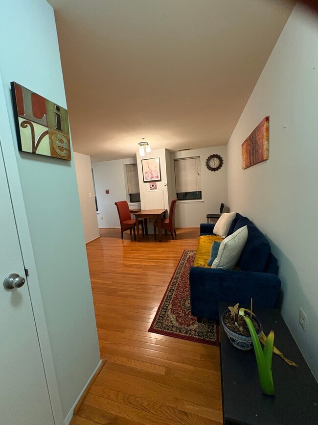 Photo - 1444 W St NW Unit 205