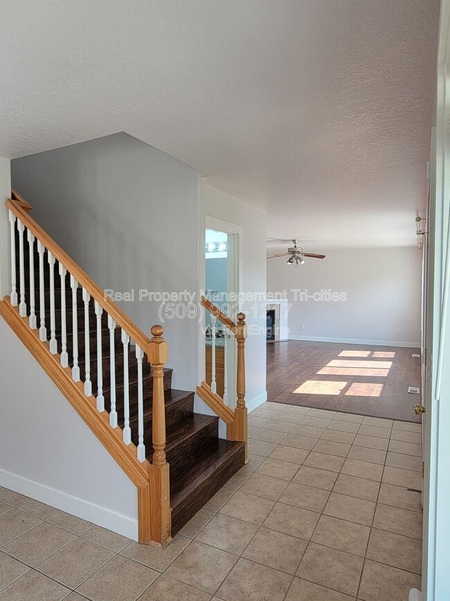 Photo - 3212 S Rainier St