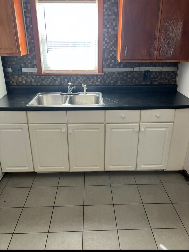 Photo - 2907 Oakwood Ave Unit 1