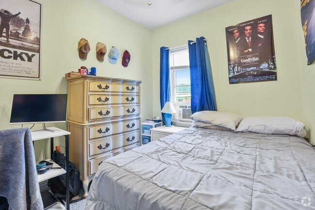 Building Photo - 140 D St Unit 2 Rental