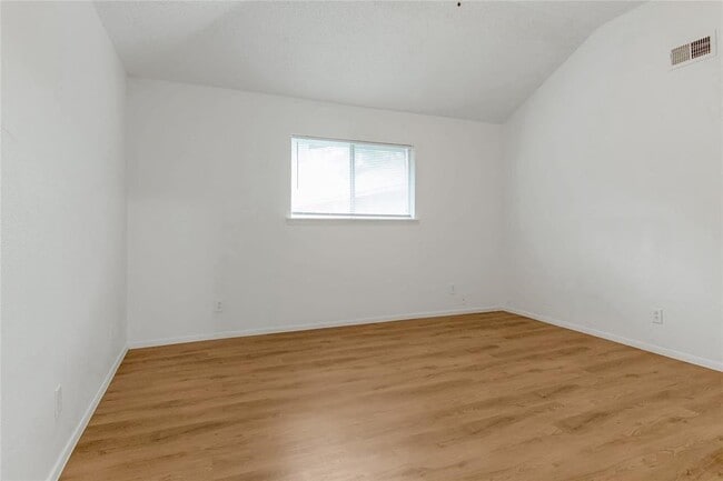 Photo - 812 Jefferson Ave Unit D