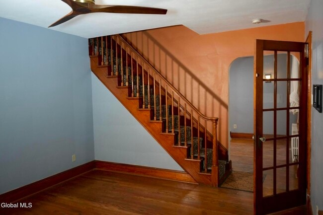 Photo - 21 Fordham Ct