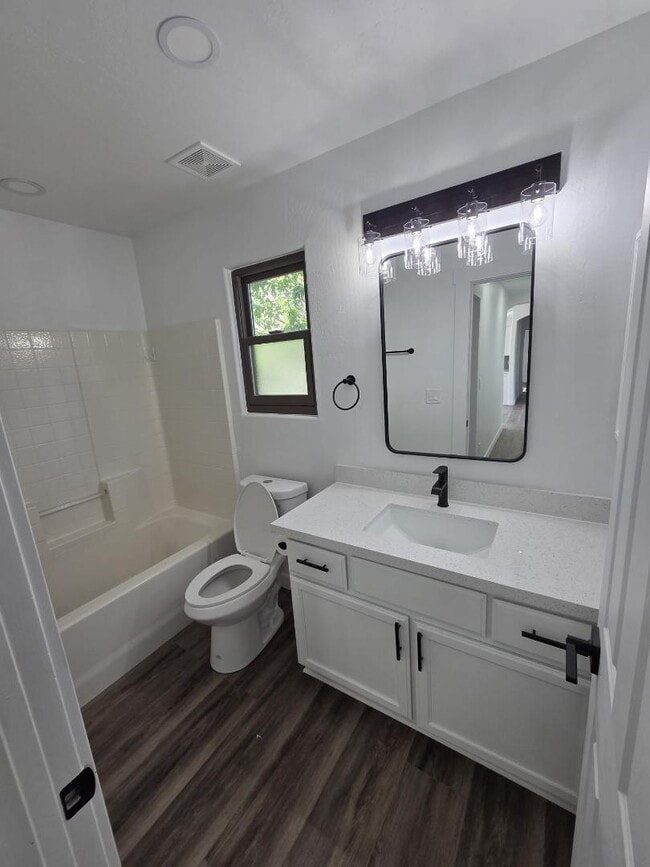Photo - 5143 N Desert Ln