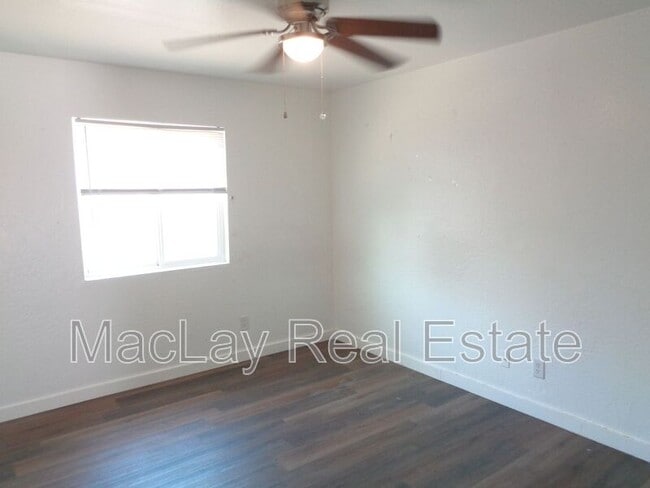 Photo - 2918 E Roeser Rd Unit 3