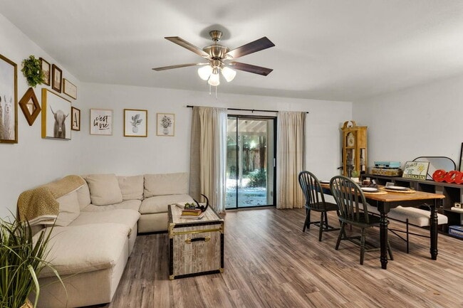 Photo - "Charming 2-Bed Townhouse in Fort Walton Beach"