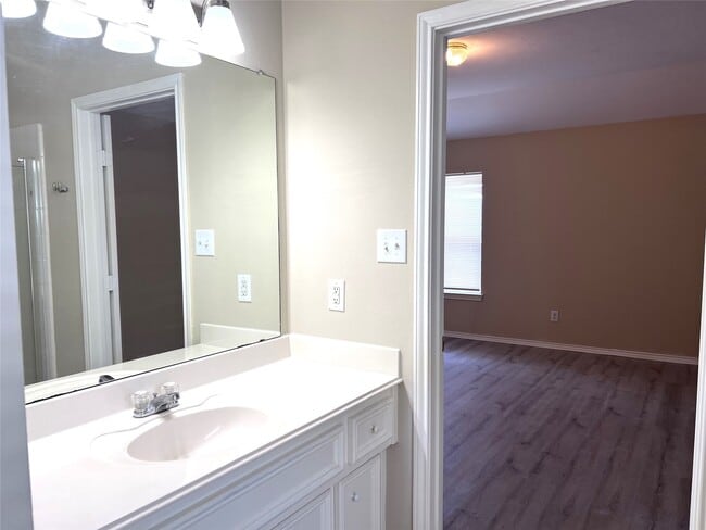 Photo - 12735 Wisteria Park Dr