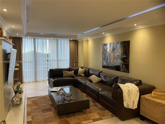 Photo - 2555 Collins Ave Unidad 704