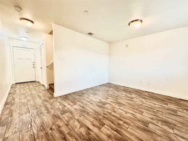 Photo - 21155 Gosling Rd Unit 6C