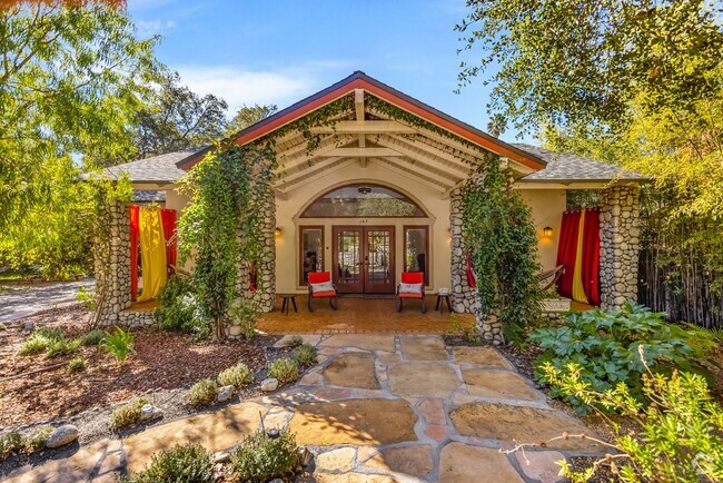 Building Photo - Sacred Oaks in Downtown Ojai Rental