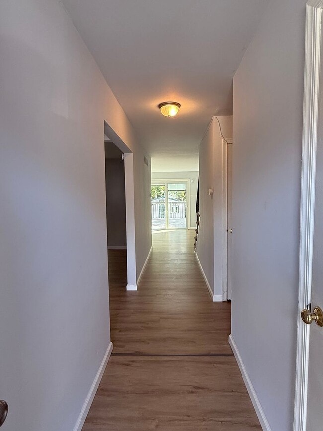 Photo - Charming 3-Bed Home in Peaceful Aston Neig...