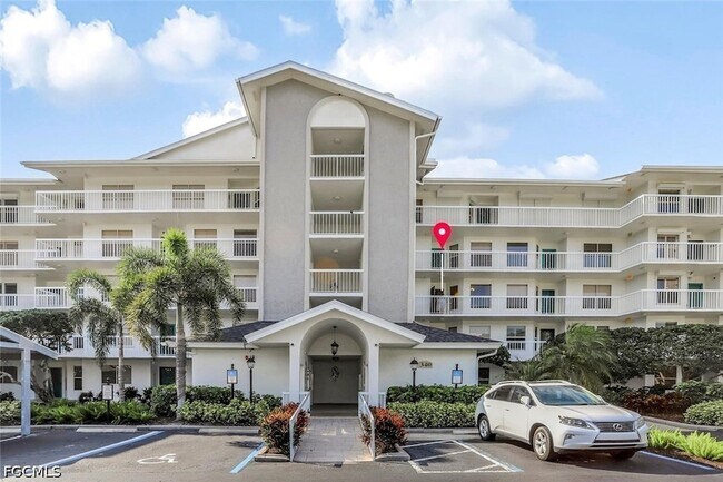 340 Horse Creek Dr Unit 305