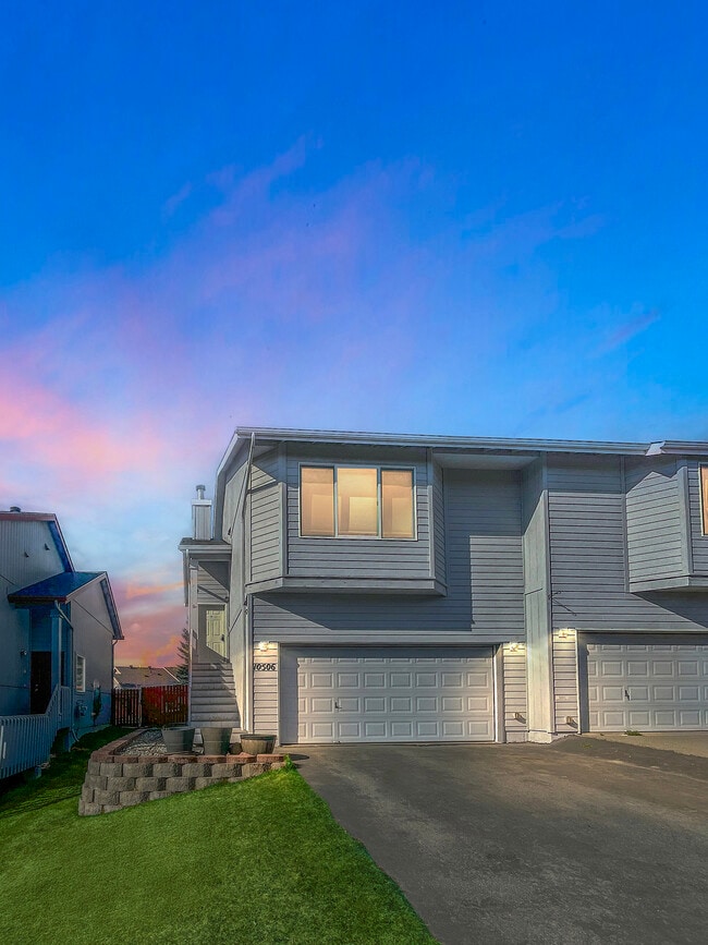 Building Photo - 10506 Ridge Park Dr