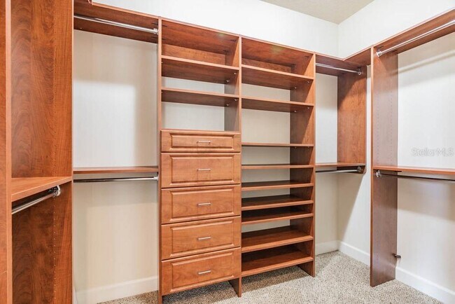 Photo - 109 S Packwood Ave