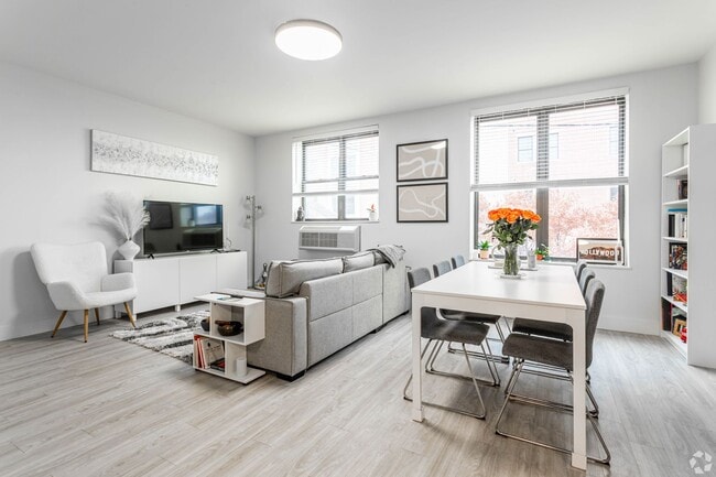 Photo - The Warehouse