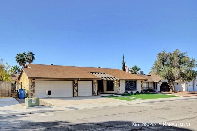 Photo - 3215 Mountain Spring Rd