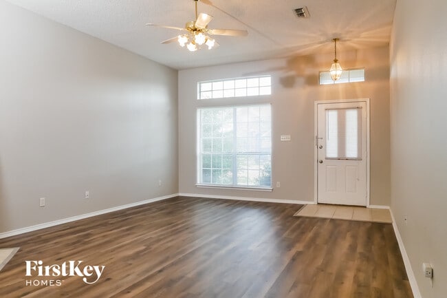 Photo - 9097 Brushy Creek Trail