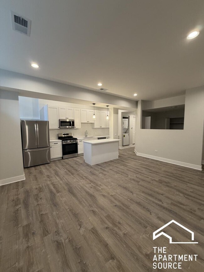 2247 W Lawrence Ave Unit 3