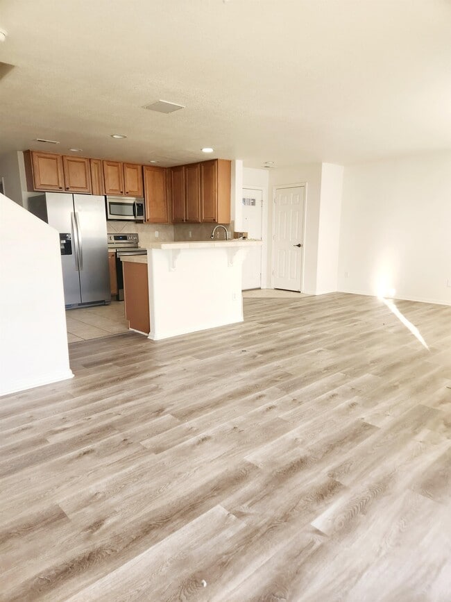 Photo - 9779 Mayfair St