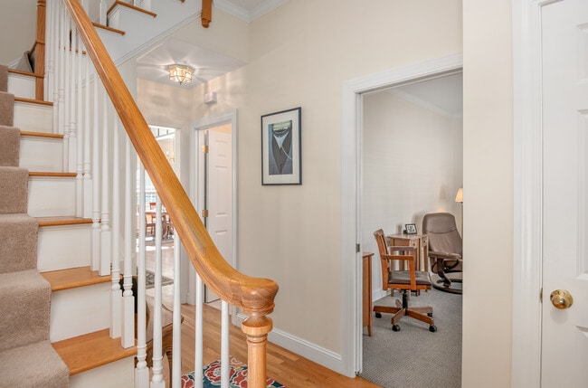 Photo - 53 Gables Dr