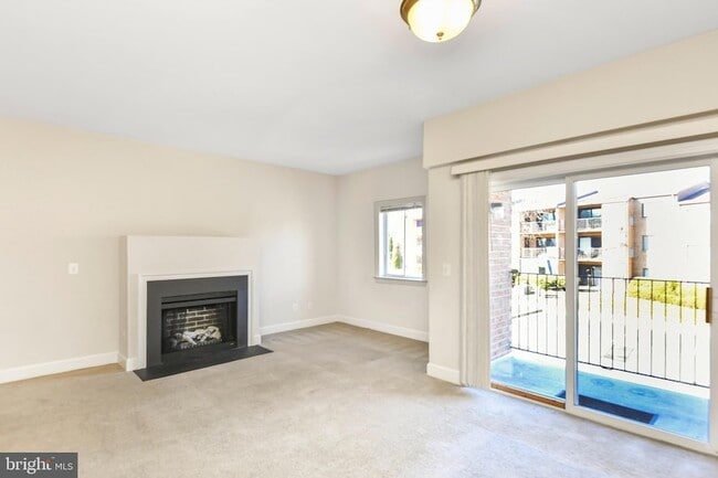 Photo - 10604 Provincial Dr Unit 201