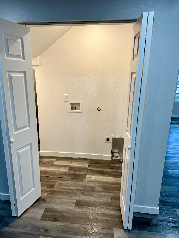 Photo - 555 Franklin Ct Unit B