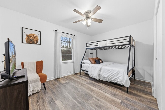 Photo - 319 Arnold Ave