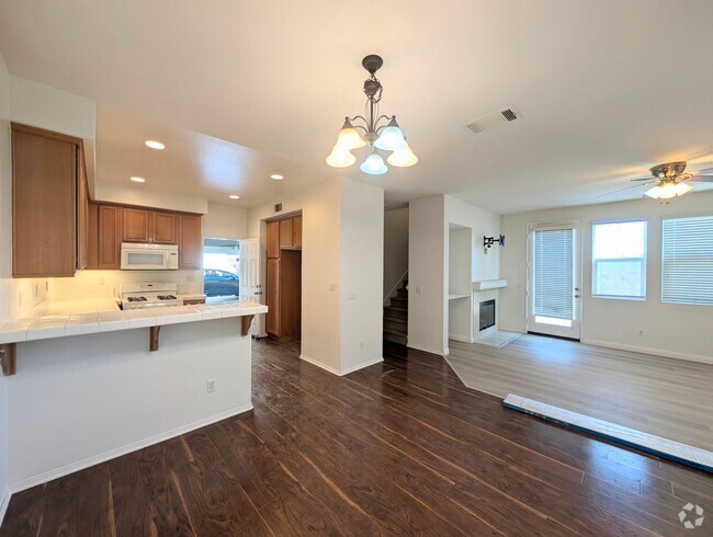 Building Photo - College Park Chino 4 bed 2.5 bath Rental