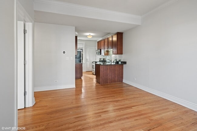 Photo - 2005 W Warner Ave Unit 1