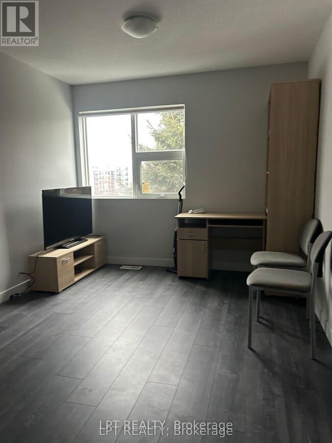 Photo - 338 Albert St